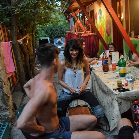 Auberge de jeunesse Vampire Beach à Vama Veche Extérieur photo